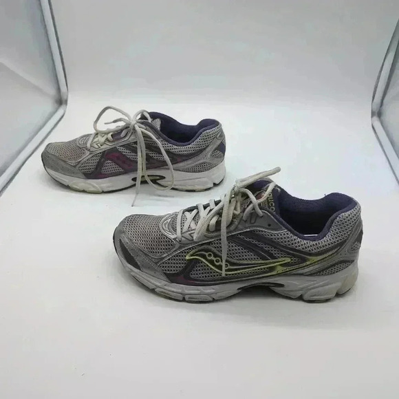 Saucony Grid Cohesion 7 running shoes 15181-4 Ladies sz 10 Purple Silver - Picture 4 of 8